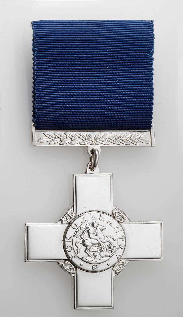 Georgs-Kreuz von School English