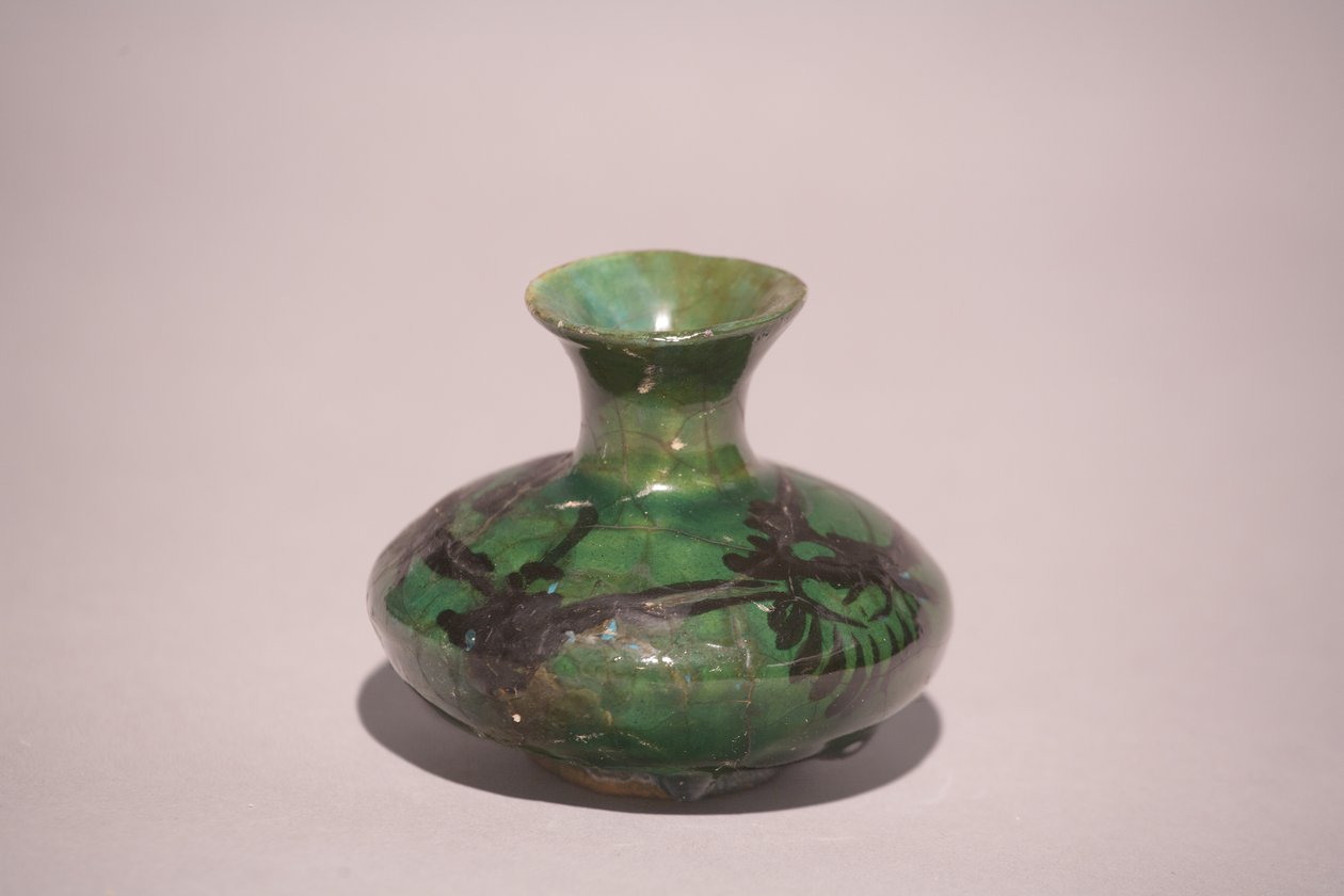 Vase von School Persian
