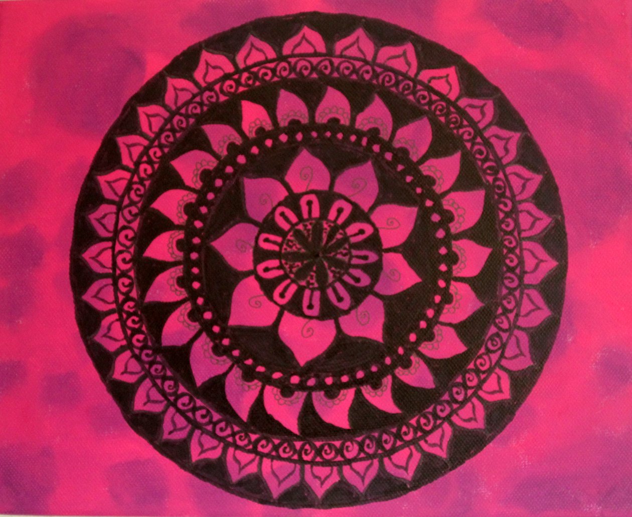 Mandala in Pink und Lila von Sil A