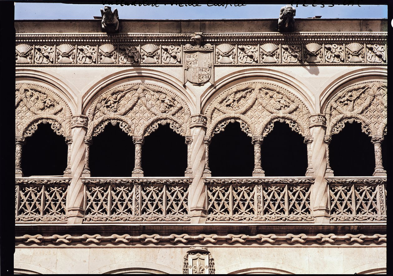 Detail der Bögen der Loggia von Spanish School