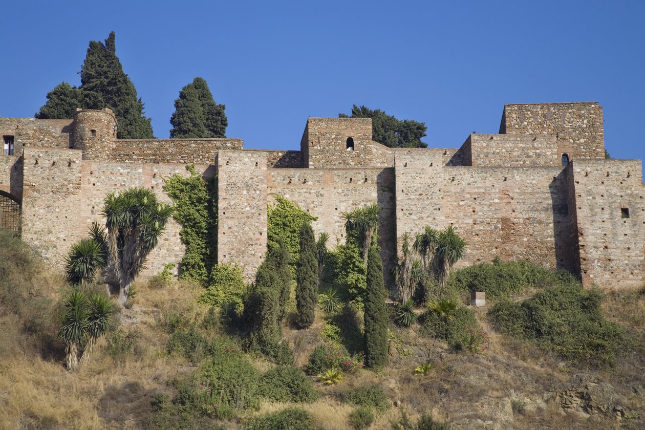 Mauern der Alcazaba von Spanish School