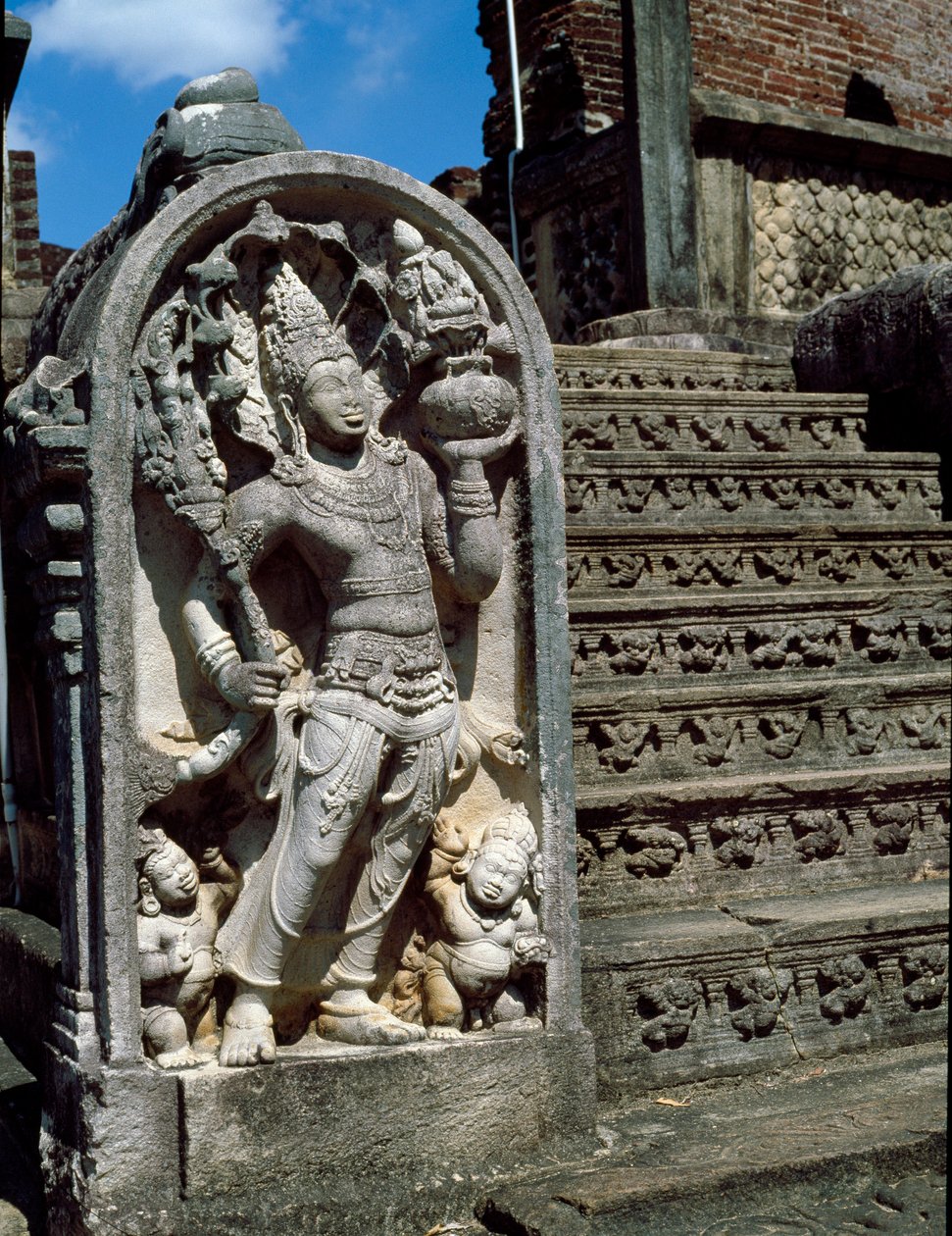 Eingang des buddhistischen Tempels. von Sri Lankan