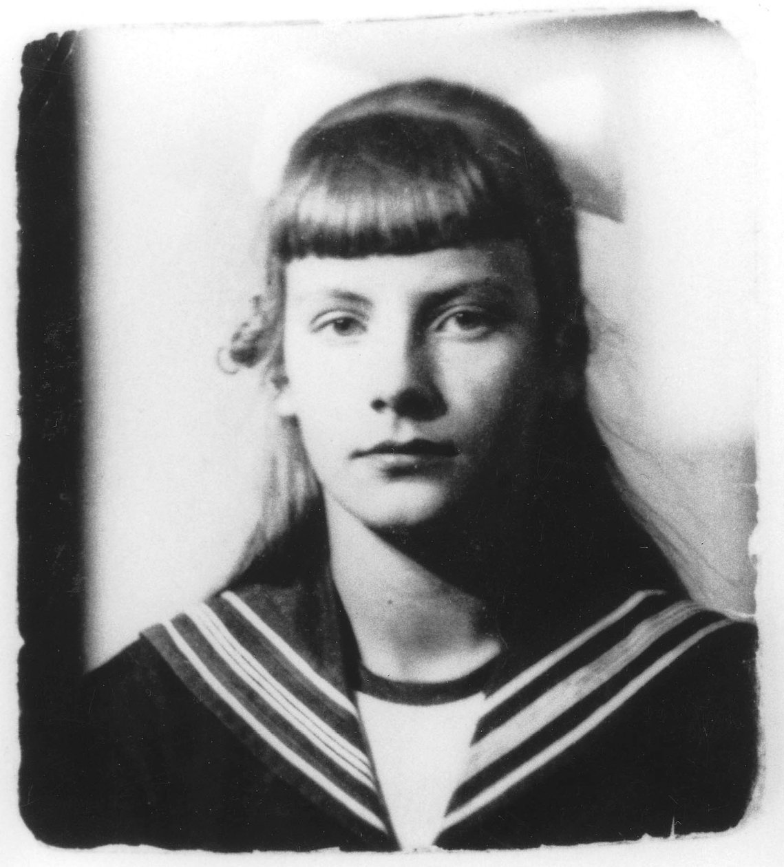 Greta Garbo als Teenager von Swedish Photographer