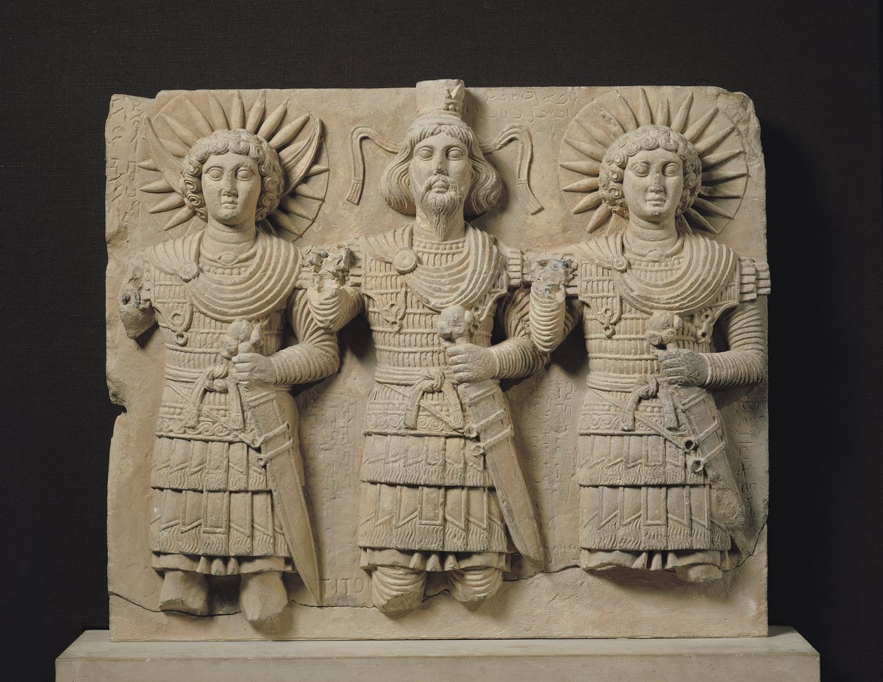 Triade der palmyrenischen Götter, aus der Region Palmyra, ca. 150 n. Chr. von Syrian