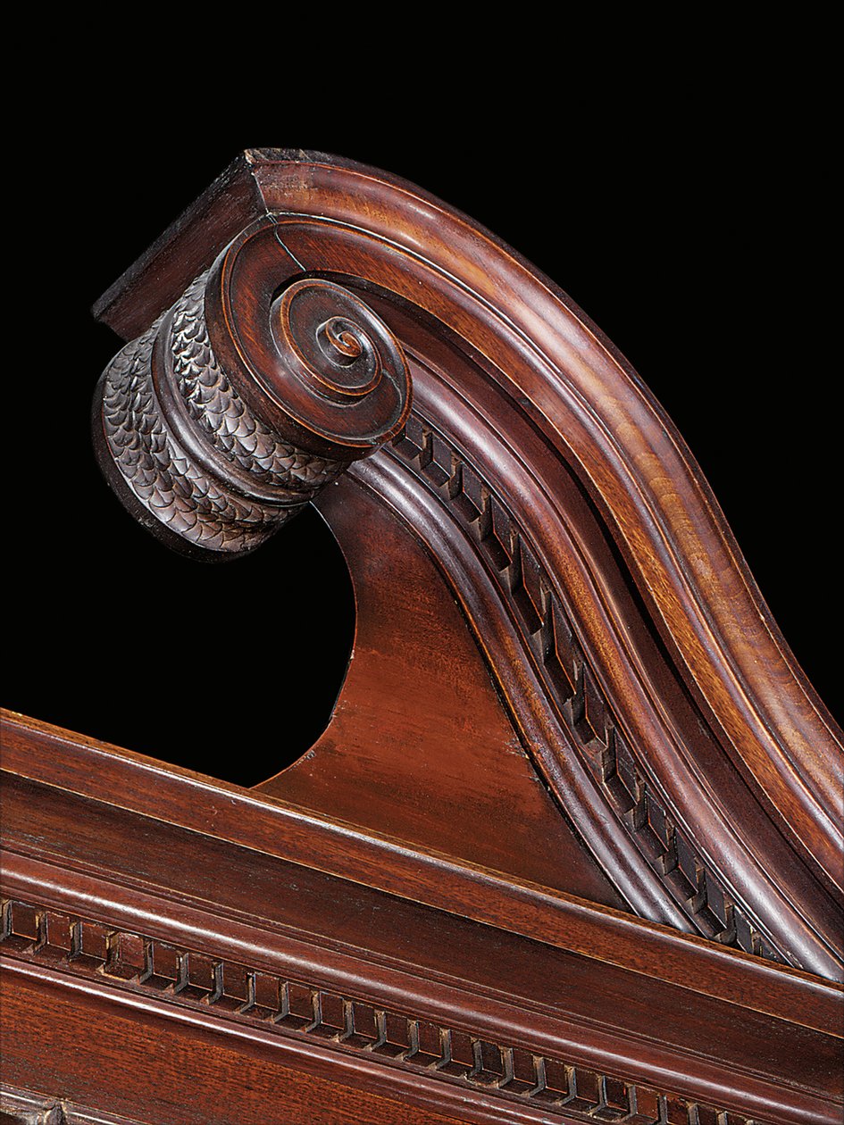 Ein George III Bücherschrank mit Front von Thomas Chippendale
