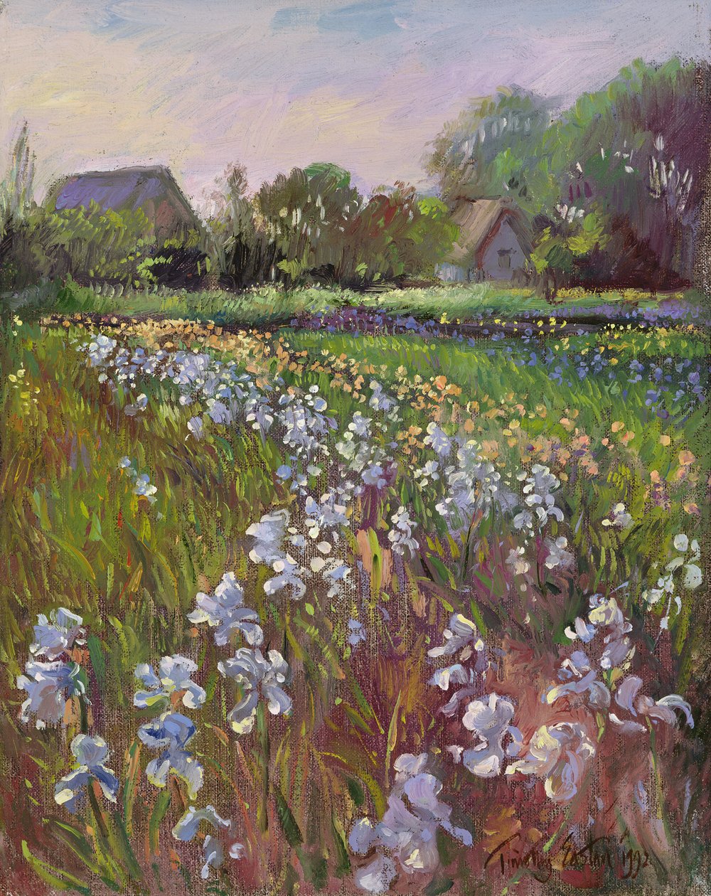 Weiße Schwertlilien und Bauernhof von Timothy Easton