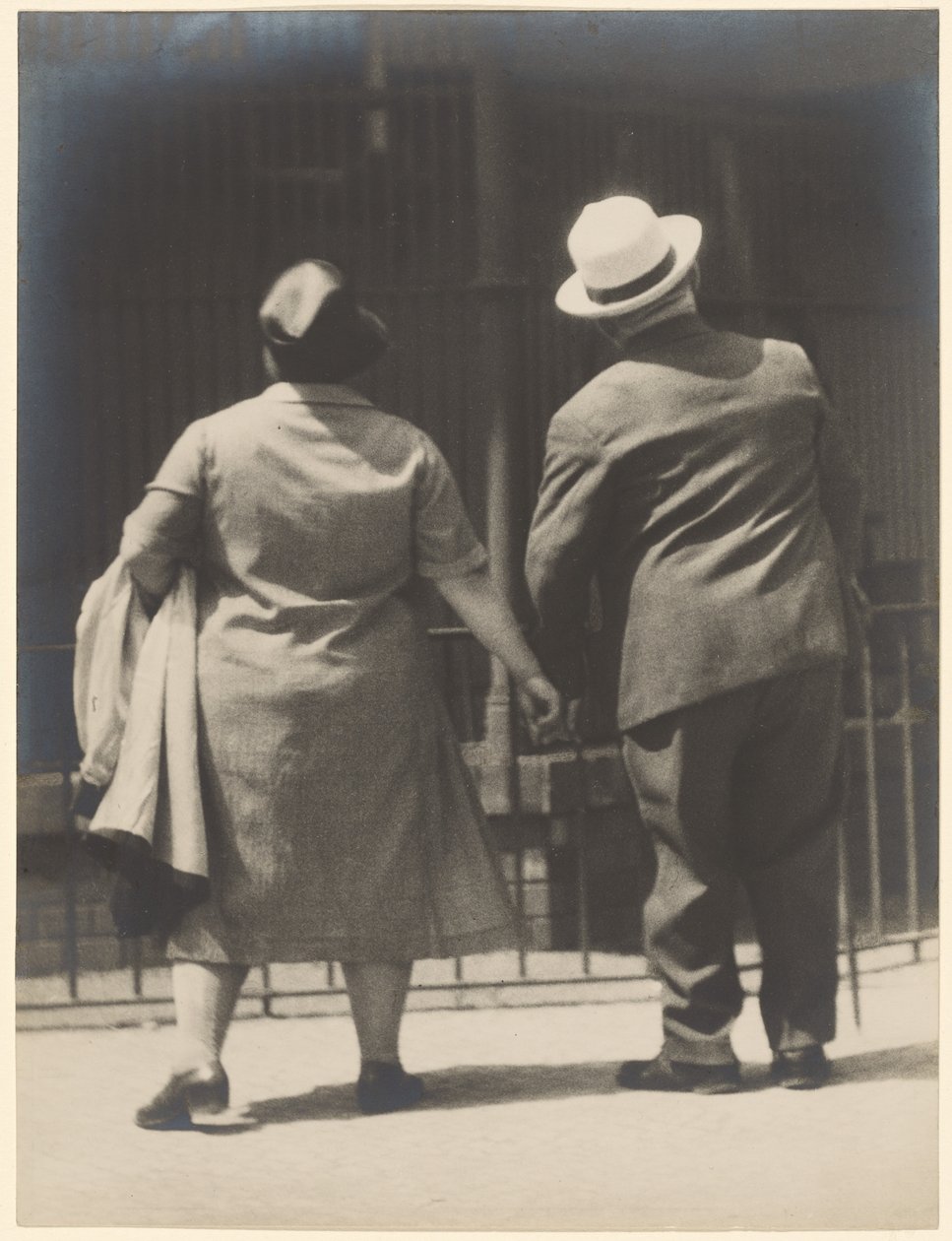 Paar im Zoo, Berlin von Tina Modotti