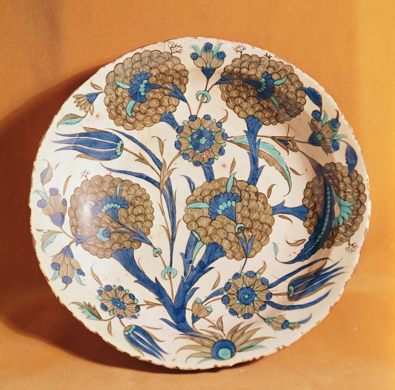 Isnik Irdenware-Schale, ca. 1520-50 von Turkish School