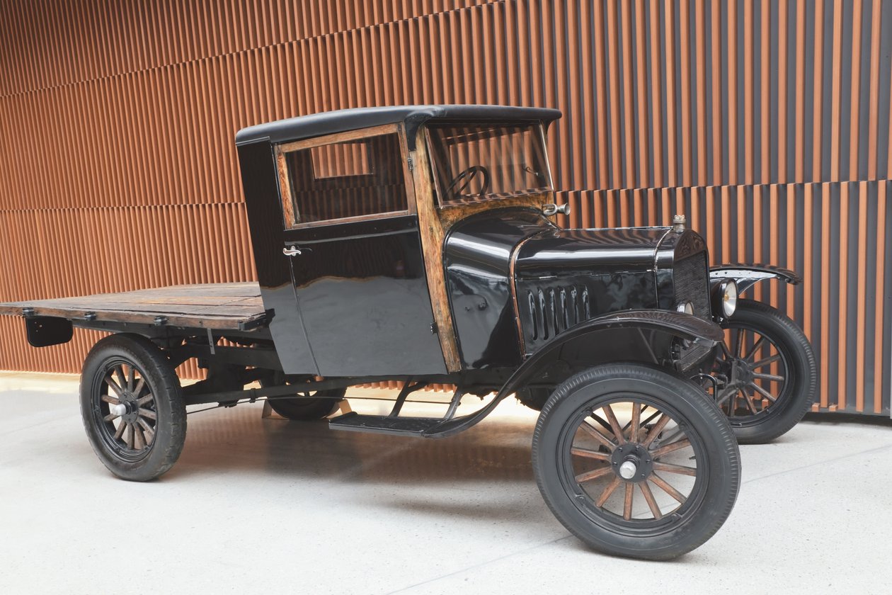 Schwarzer Ford Model T Pickup-Truck von ca. 1920 von Unbekannt Unbekannt