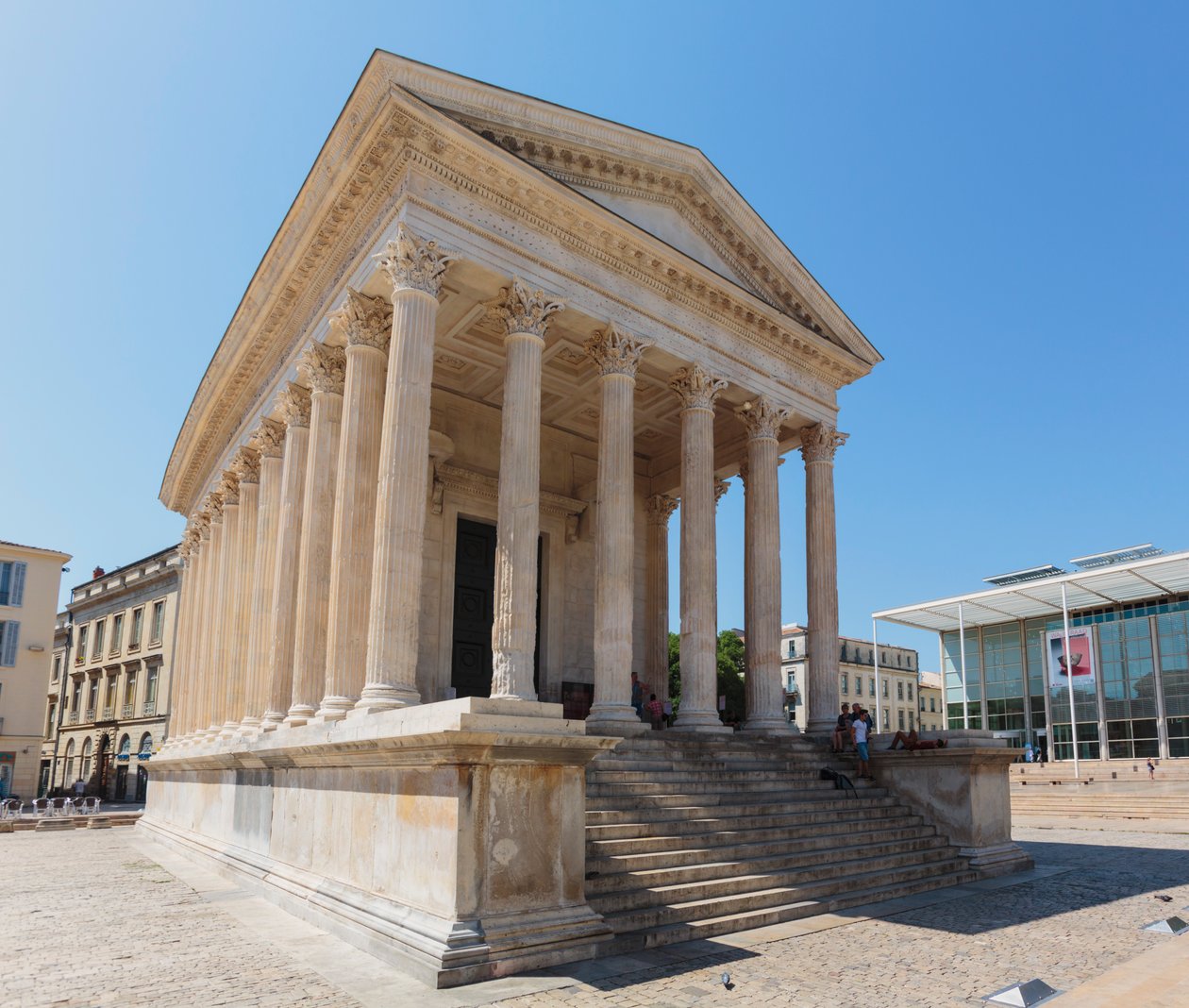 Nîmes, Frankreich. Maison Carrée. von Unbekannt Unbekannt