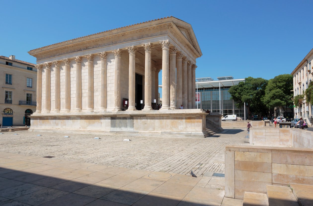 Nîmes, Frankreich. Maison Carrée. von Unbekannt Unbekannt