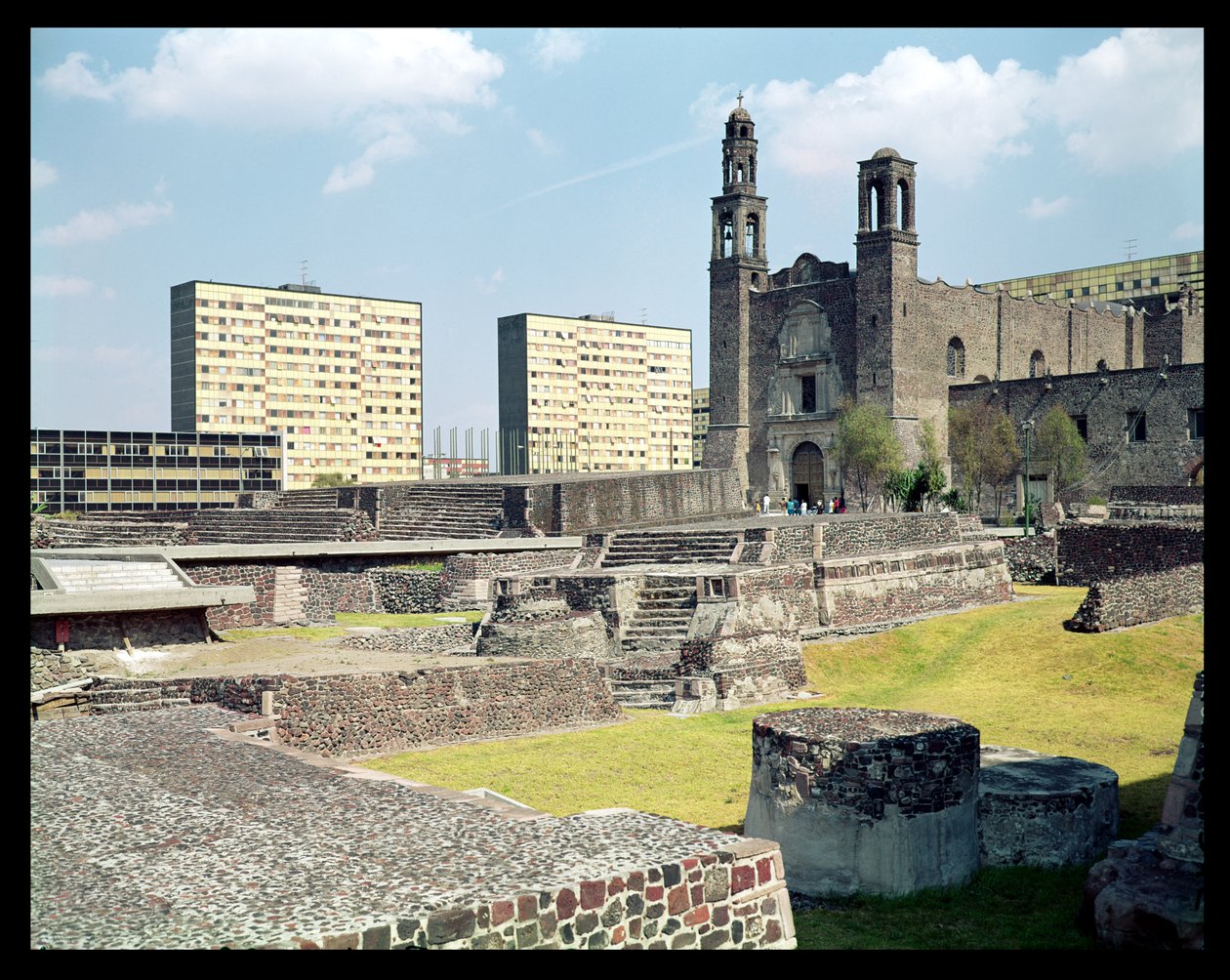 Plaza de las Tres Culturas, 14.-20. Jahrhundert von Unbekannt Unbekannt