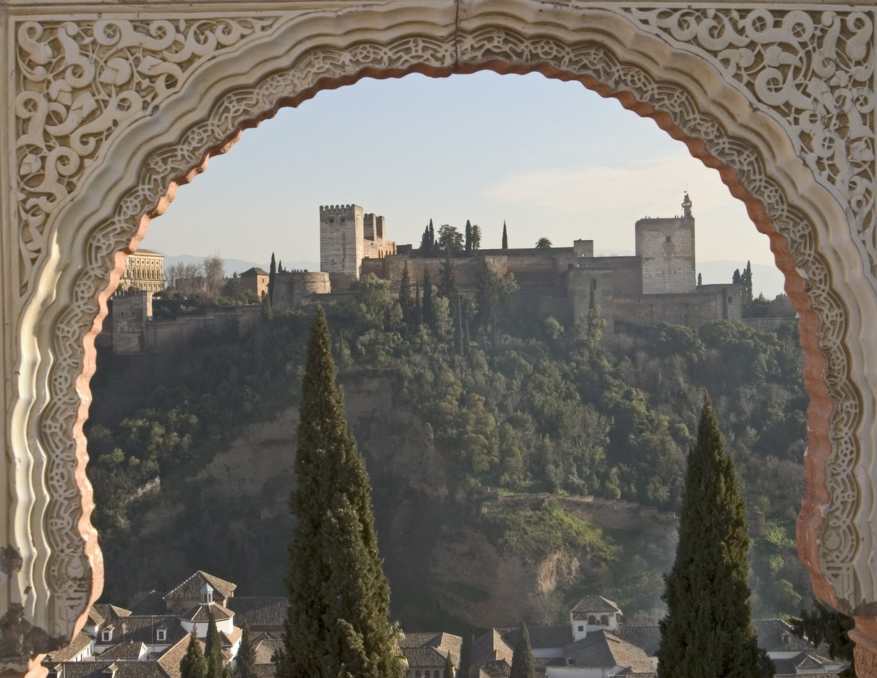 Blick über Albaicin zur Alhambra von Unbekannt Unbekannt