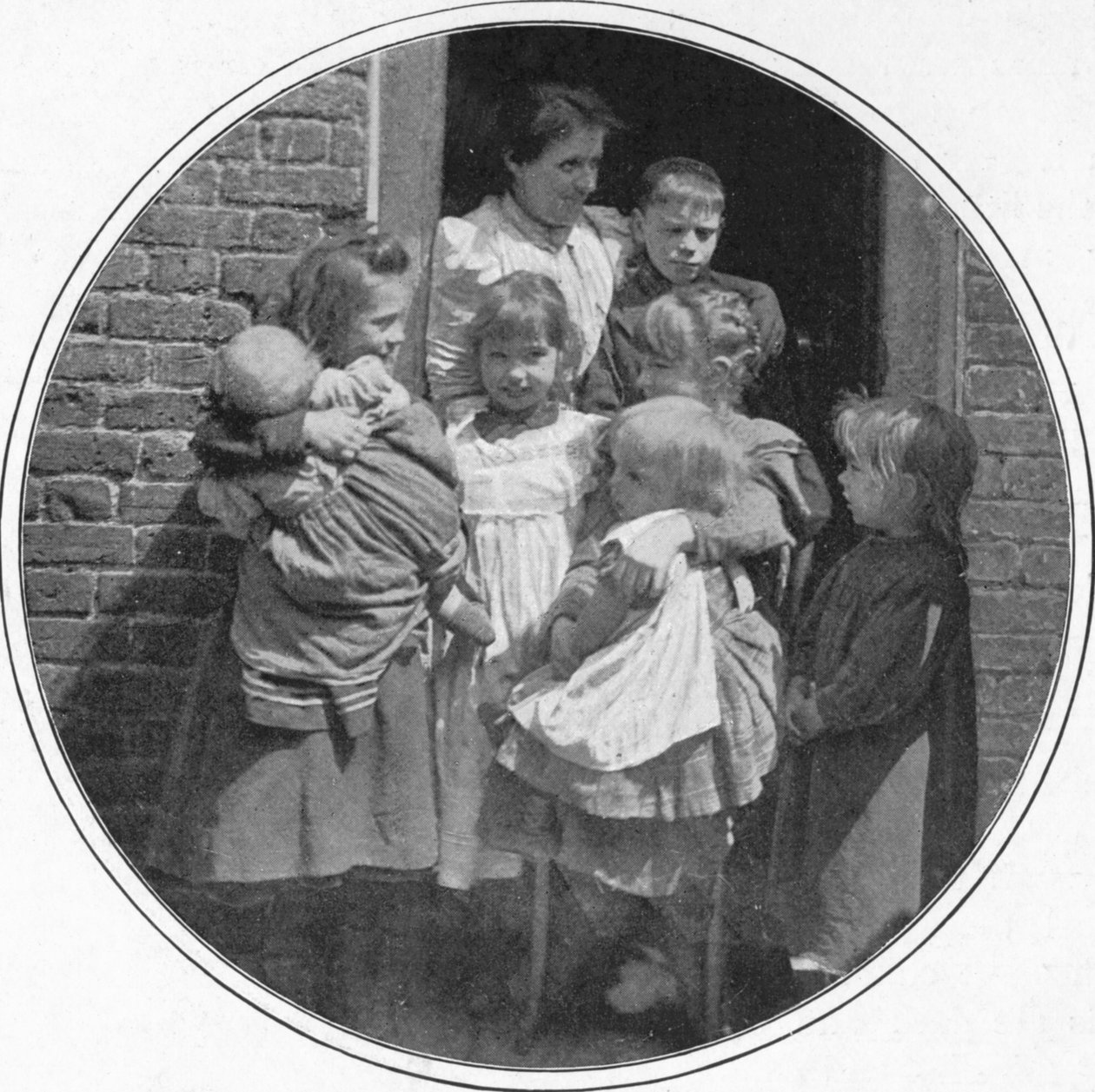 Eine glückliche kleine Gruppe, London, ca. 1901 von Unbekannt