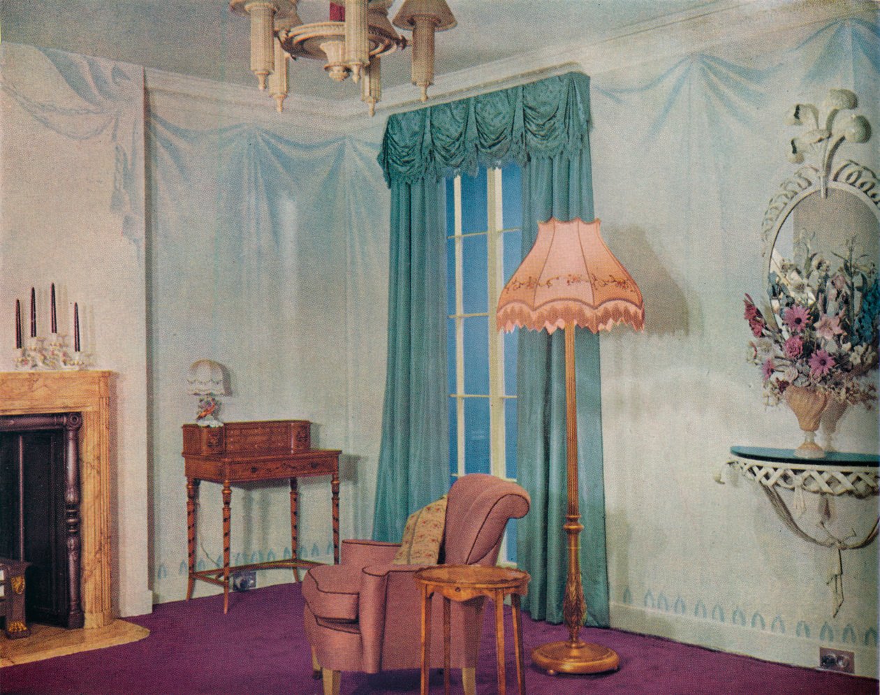 Boudoir, um 1940 von Unbekannt