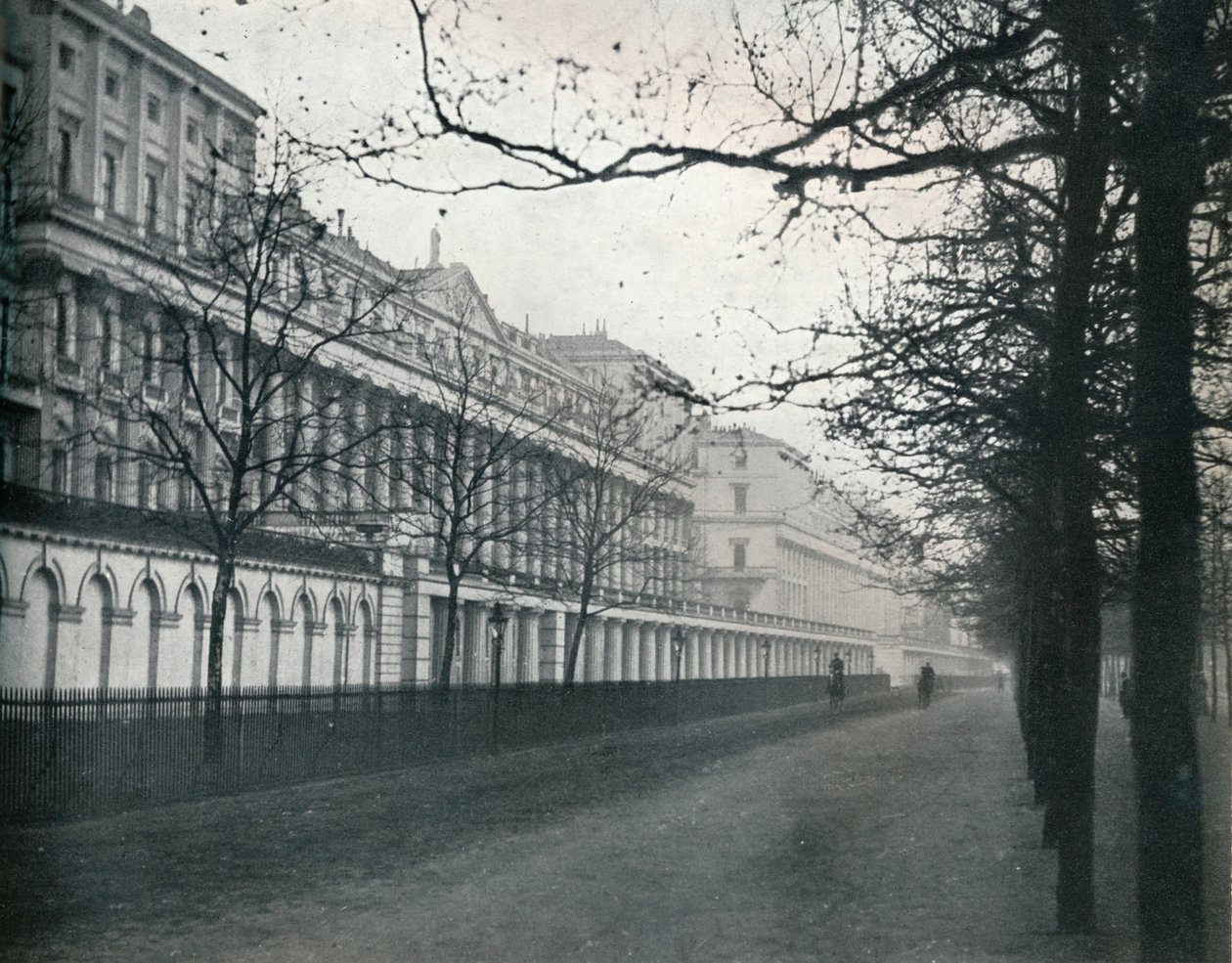 Carlton Hose Terrace, 1933 von Unbekannt