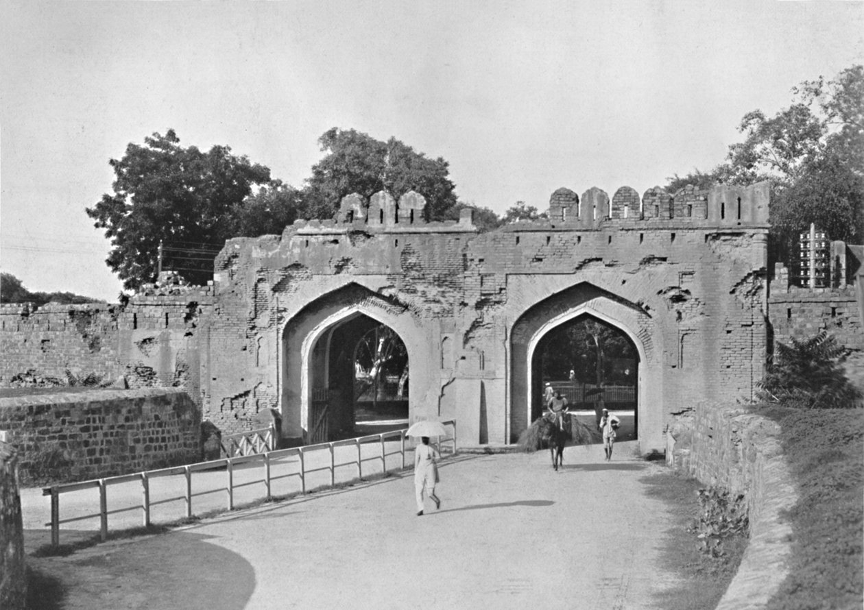 Delhi. Das Kaschmir-Tor, um 1910 von Unbekannt