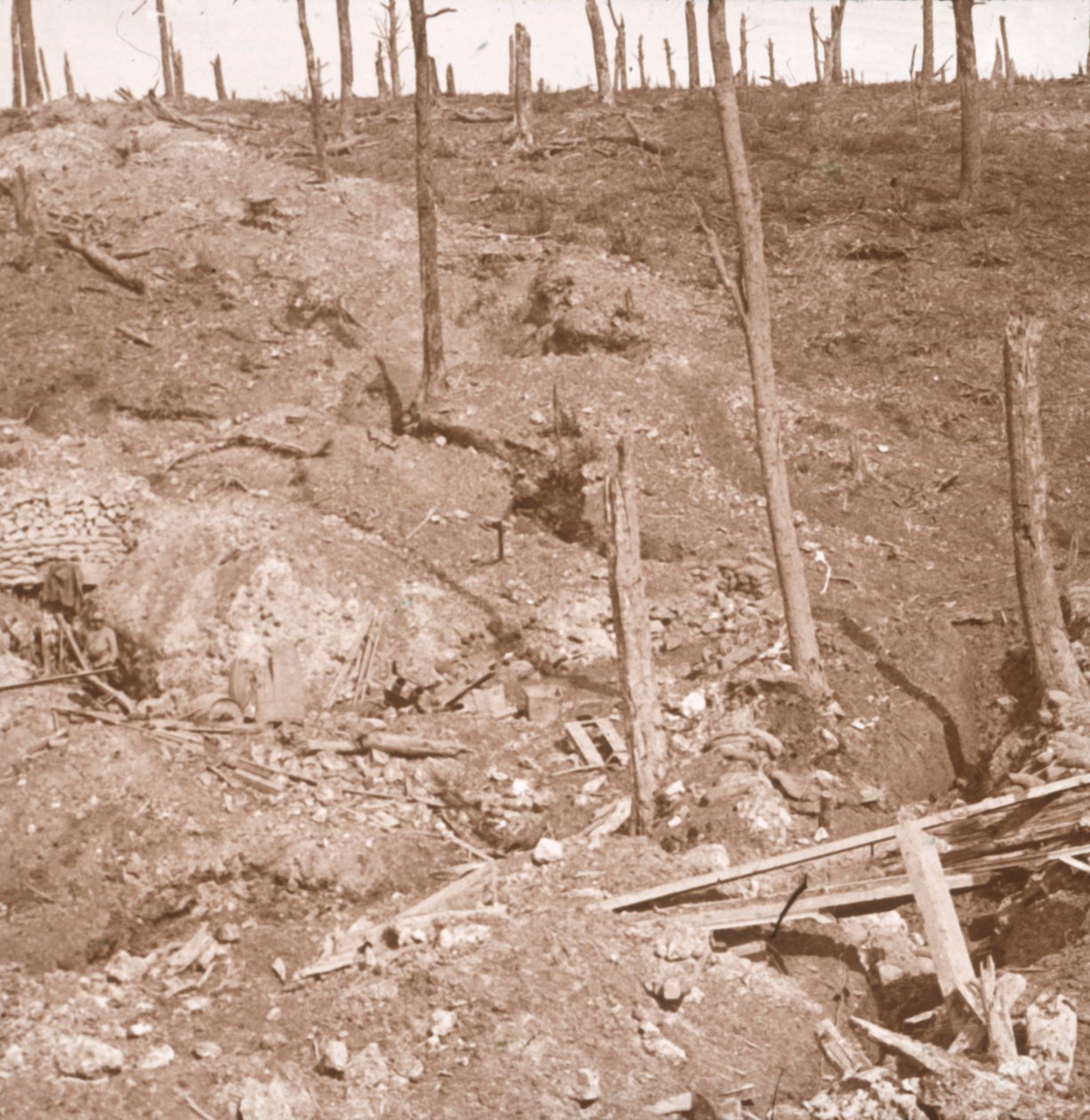 Erste-Hilfe-Station, Verdun, Nordfrankreich, ca. 1914-1918 von Unbekannt