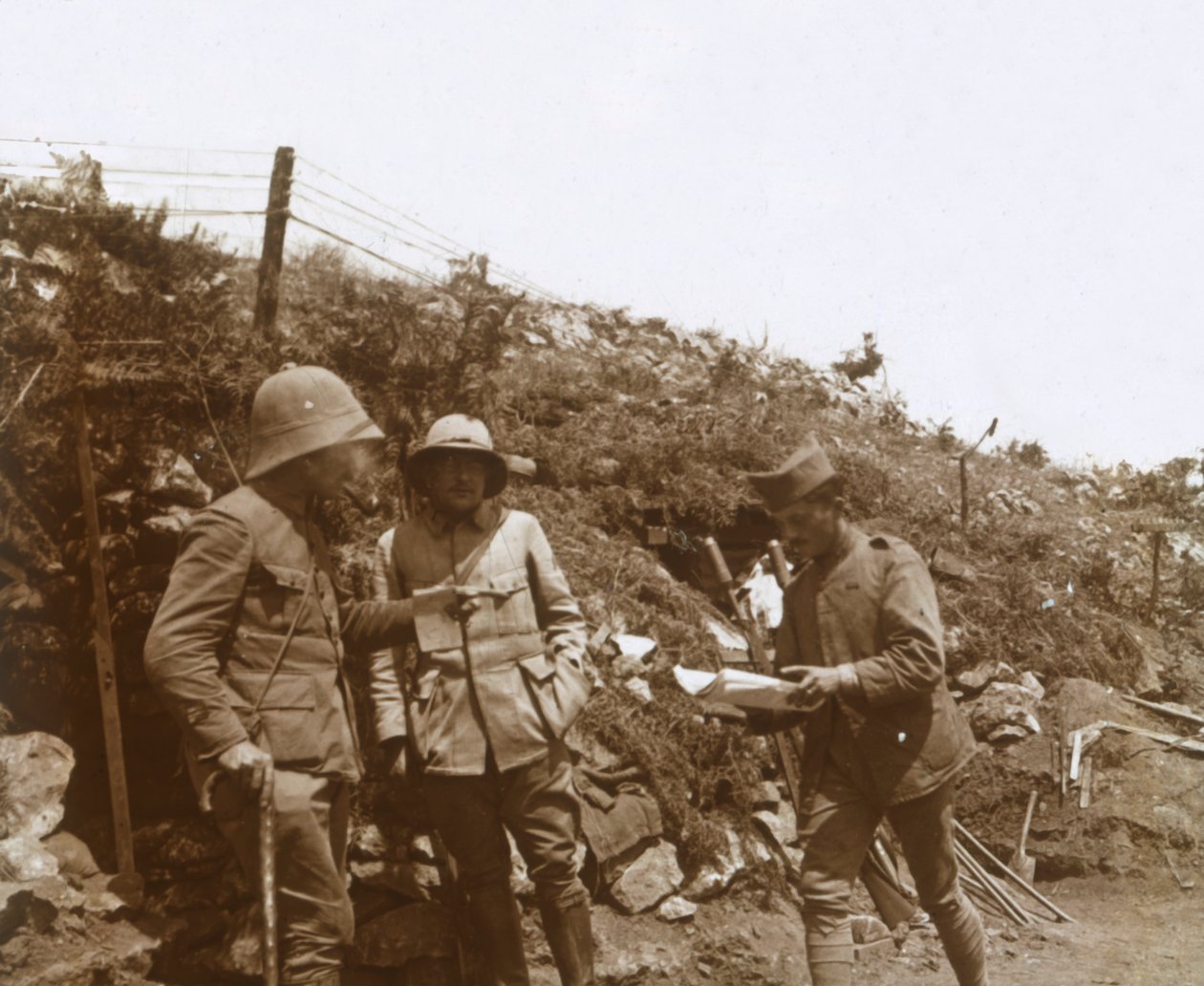 Frontlinie in Richtung Monastir, Serbien, um 1916 von Unbekannt