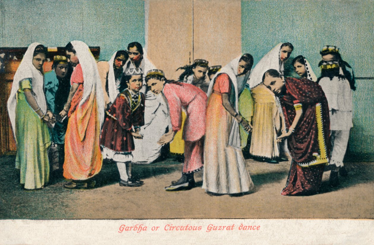 Garbha oder Circutous Gurzat Tanz, um 1910 von Unbekannt