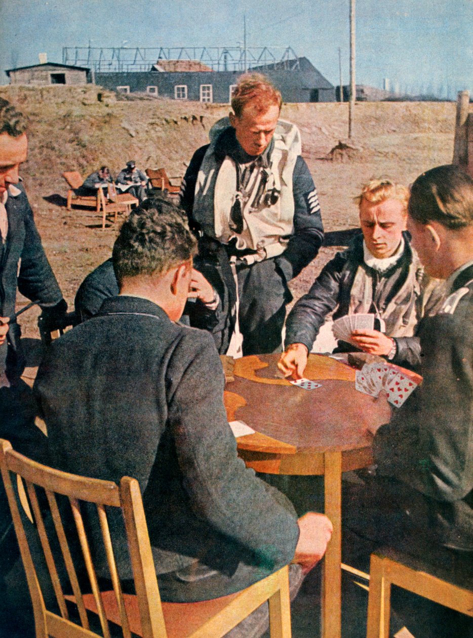 Deutsche Flieger außer Dienst, Frankreich, 1943 von Unbekannt