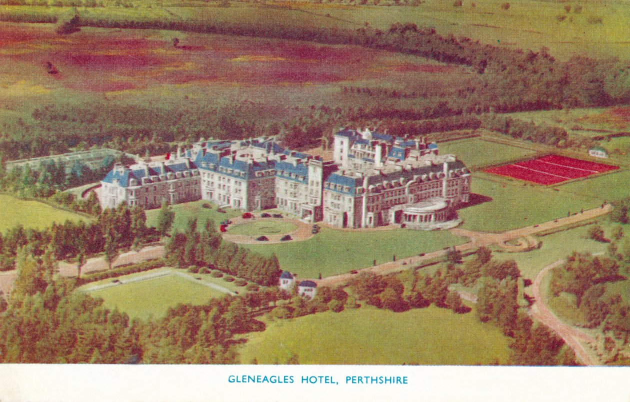 Gleneagles Hotel, Perthshire, um 1930 von Unbekannt