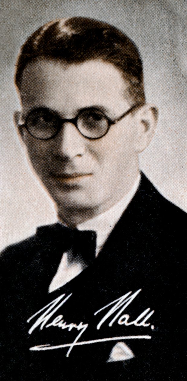 Henry Hall 1898-1989, englischer Bandleader, 1935 von Unbekannt
