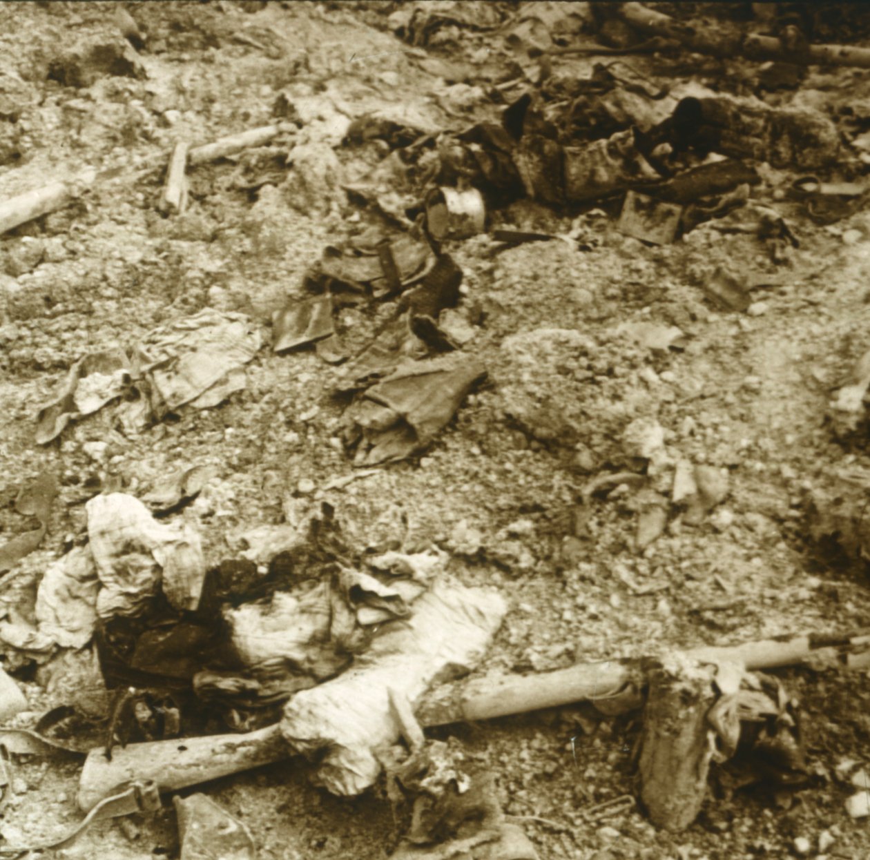 Menschliche Überreste, Verdun, Nordfrankreich, um 1914-1918 von Unbekannt