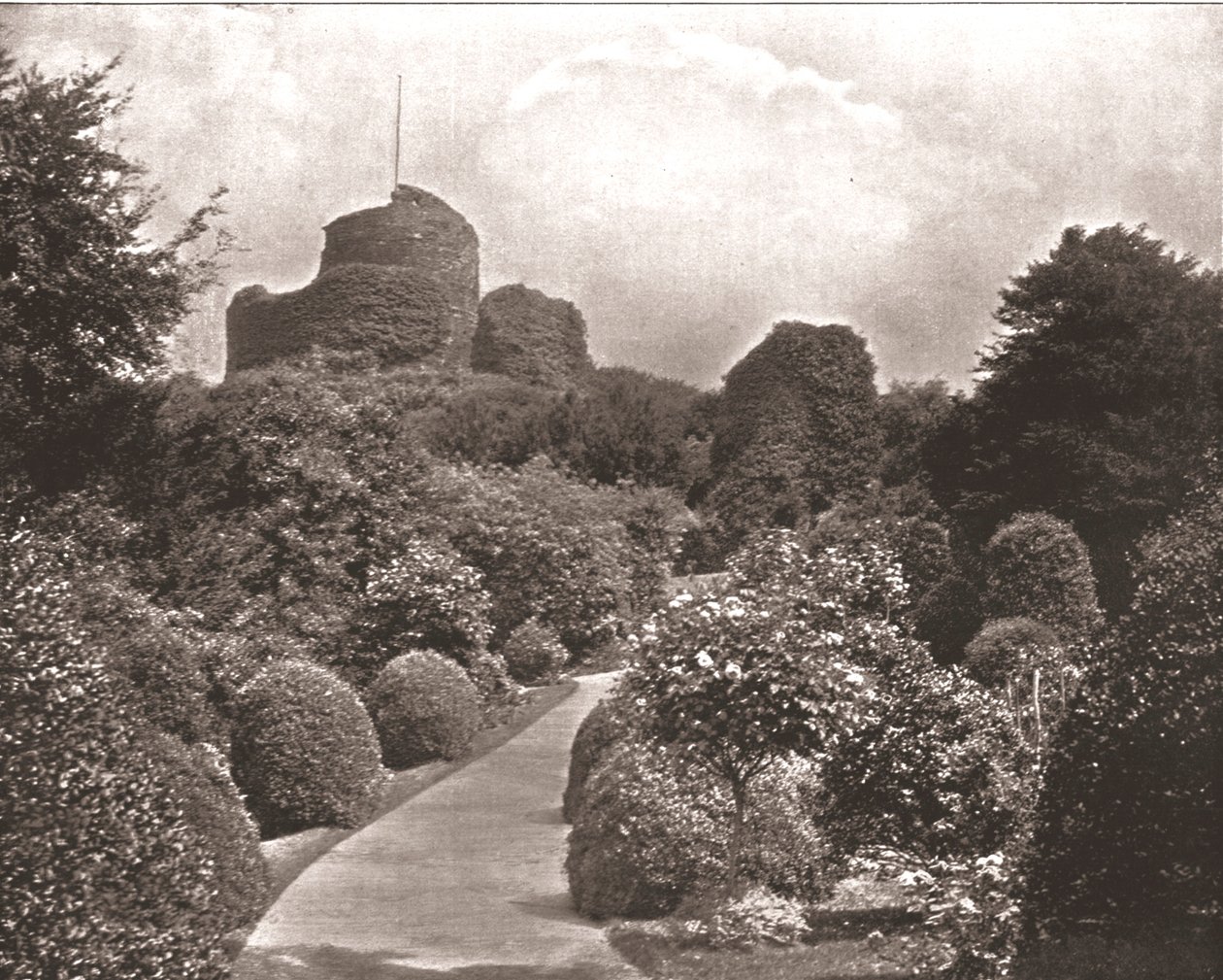 Launceston Castle, Cornwall, 1894 von Unbekannt