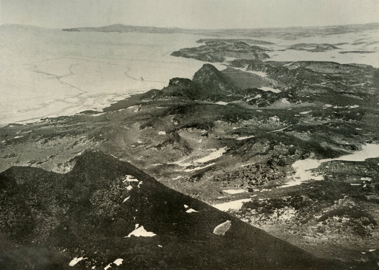 Blick nach Norden in Richtung Cape Royds, ca. 1908, 1909 von Unbekannt