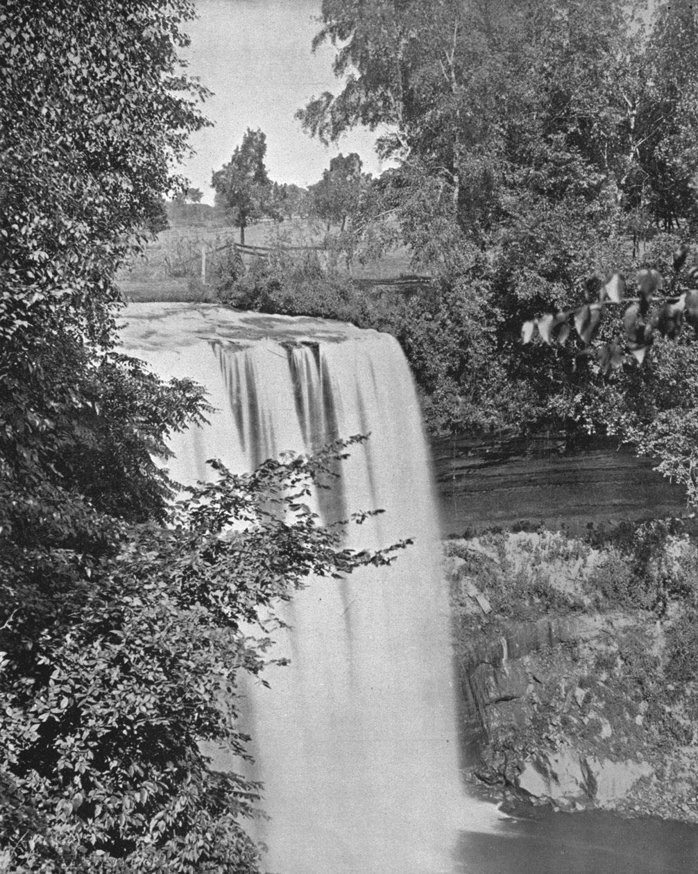 Minnehaha Falls, Minneapolis, Minnesota, USA, ca. 1900 von Unbekannt