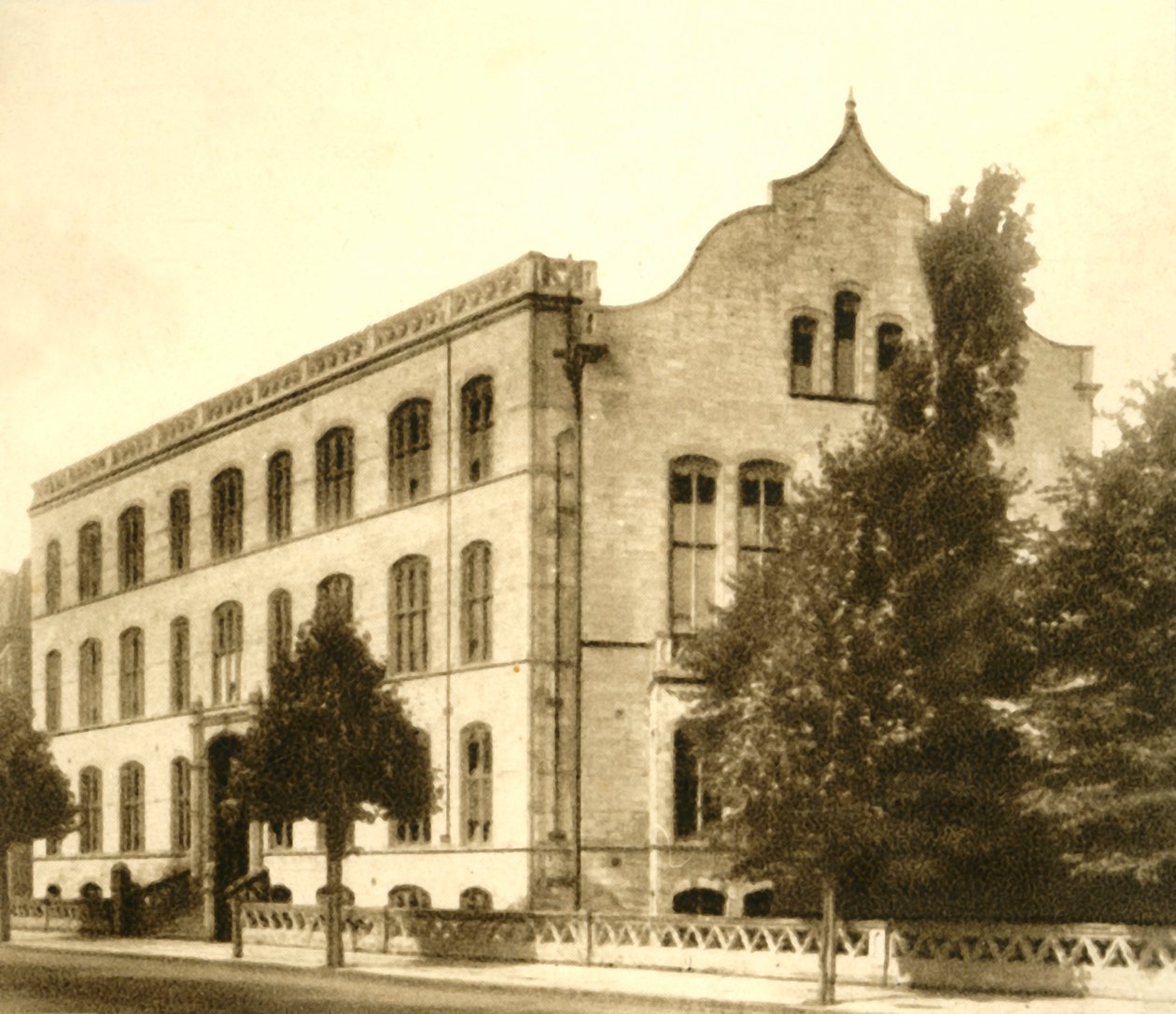 Nr. 75. Cardinal Vaughn Schule, 1923 von Unbekannt