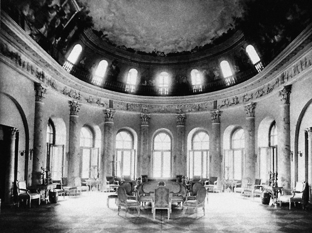Ostafyevo-Anwesen. Ovaler Saal, Ende des 19. Jahrhunderts von Unbekannt