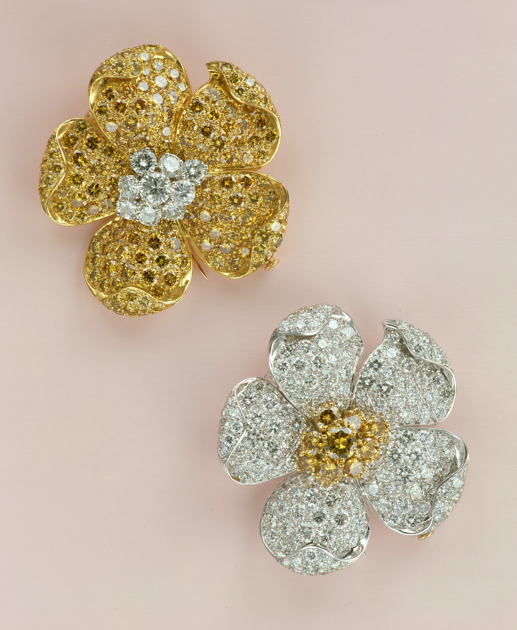 Paar Blumenbroschen (Diamant) von Unbekannt