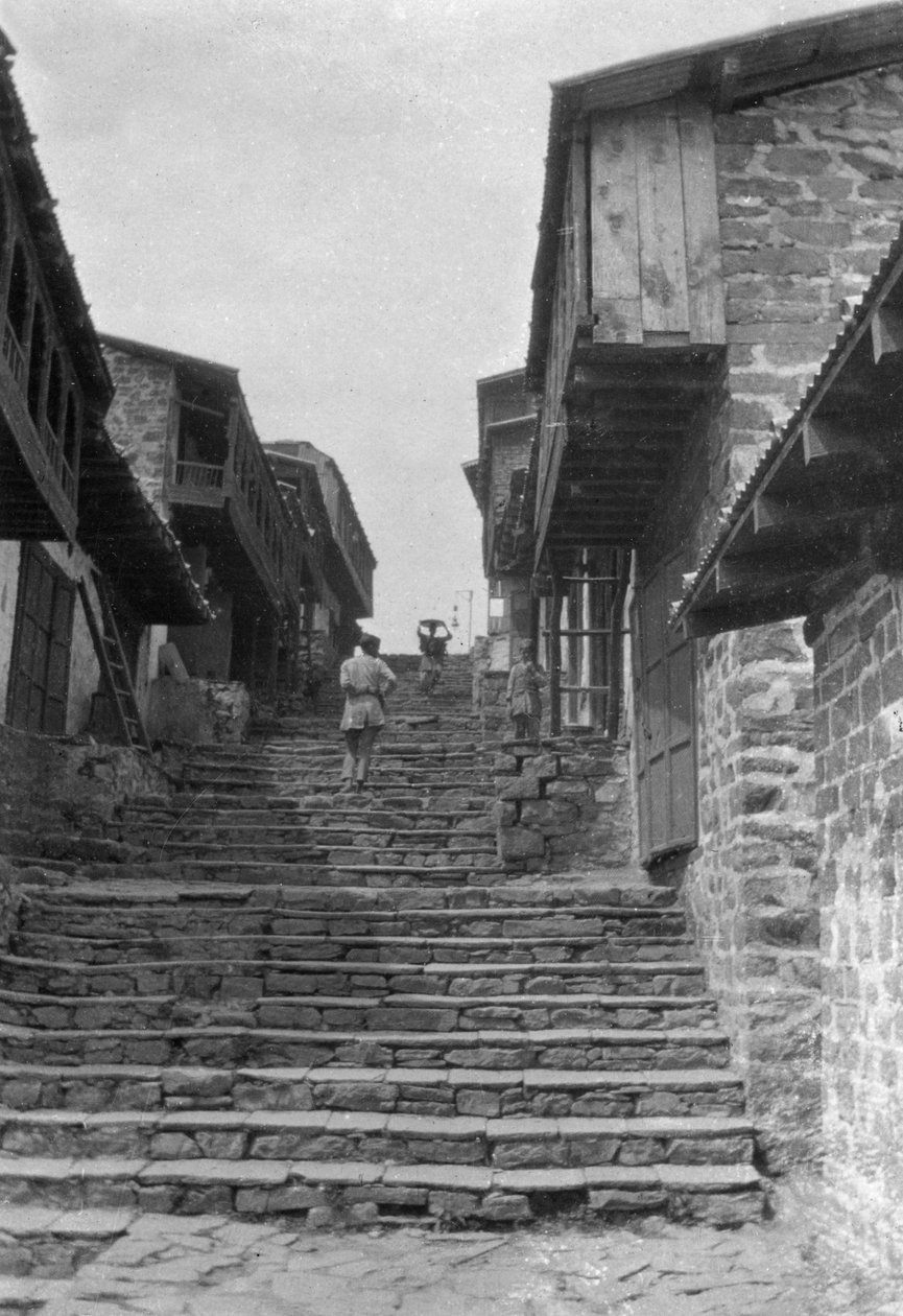 Stufen, die zum Kailana-Basar führen, Indien, 1917 von Unbekannt