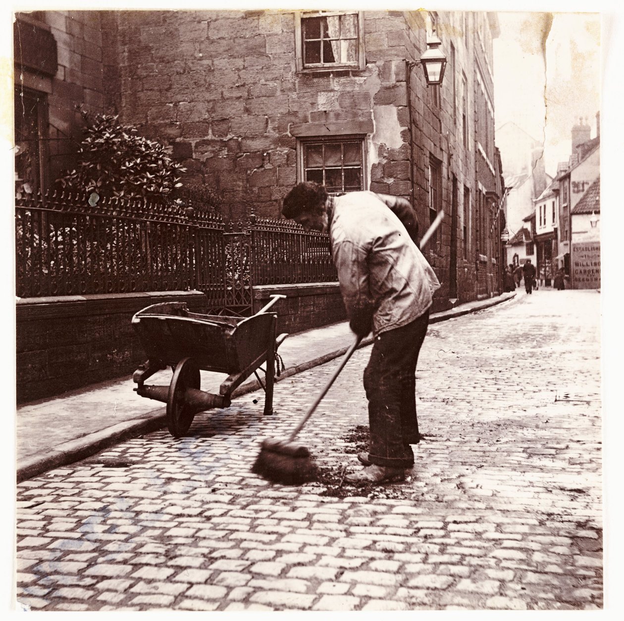 Straßenkehrer, um 1905 von Unbekannt