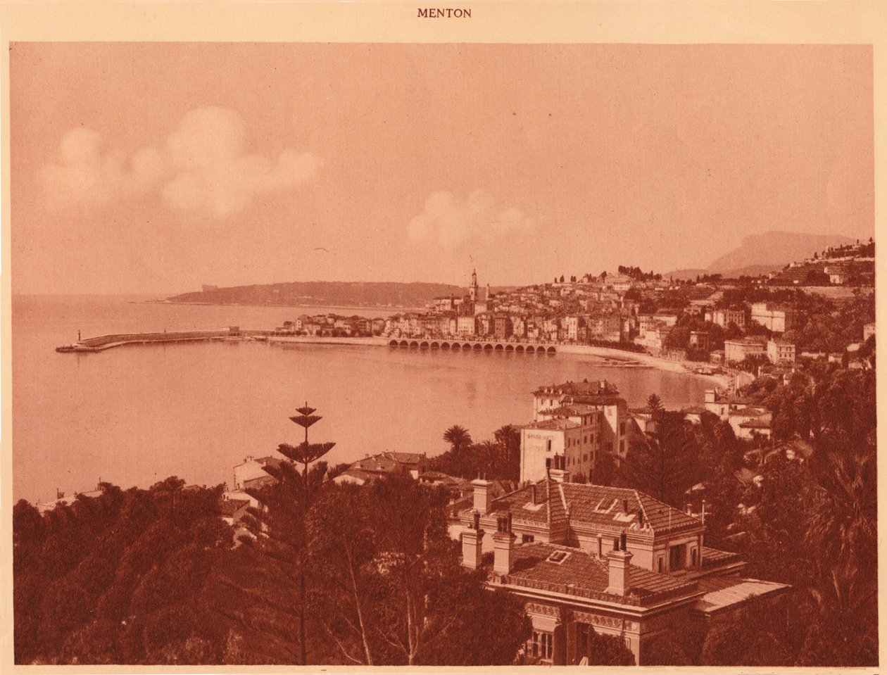 Blick vom Garavan Boulevard, Menton, 1930 von Unbekannt