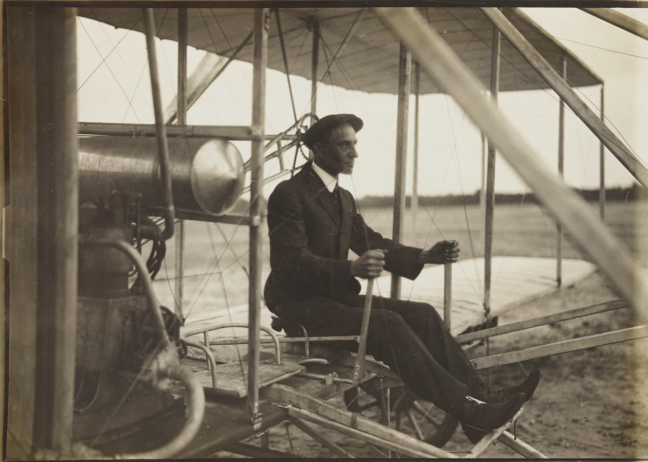 Wilbur Wright im Flugzeug von Unbekannt