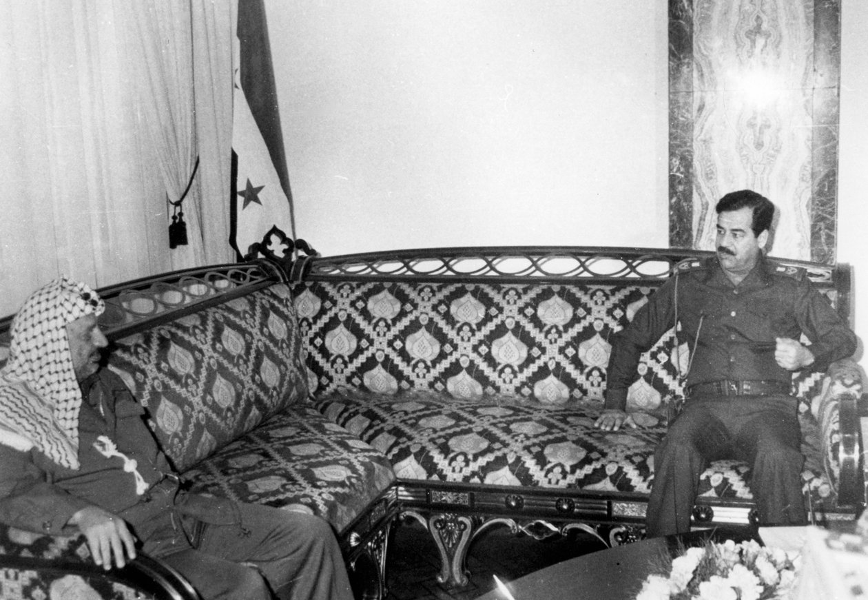Yasser Arafat und Saddam Hussein, Irak, 1987 von Unbekannt