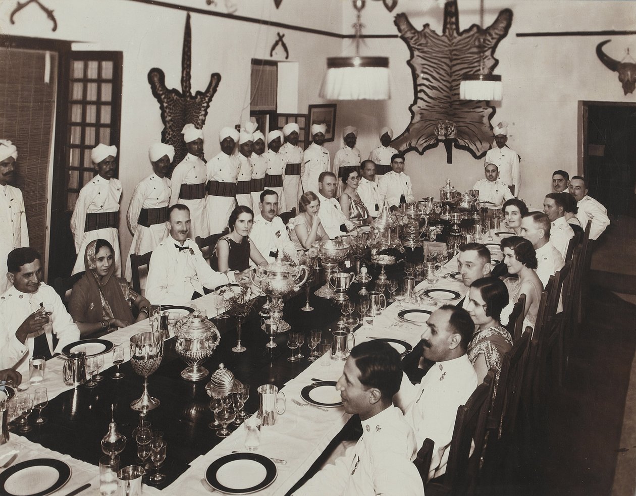 Ein Regimentsdinner von Unbekannt