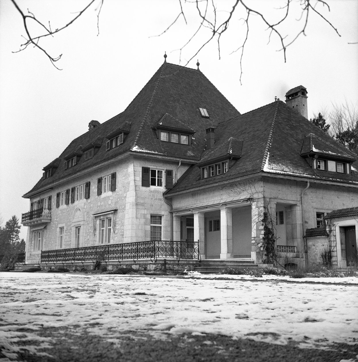Schweiz Winterthur Villa auf Holz Roemer von Unbekannt