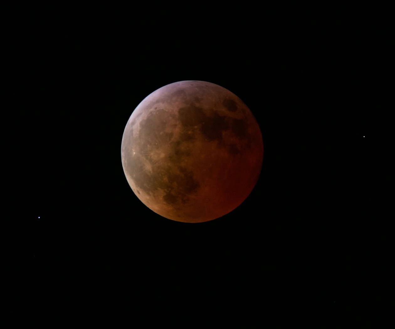 Totale Mondfinsternis, 3. März 2007 von Unbekannt