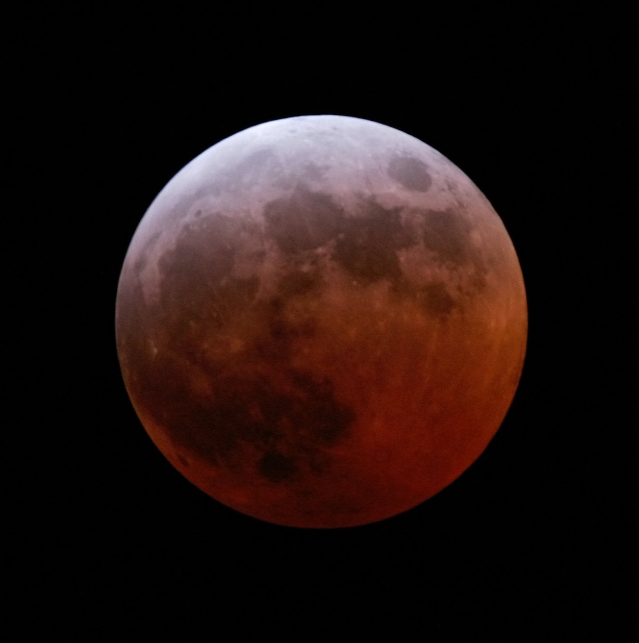 Totale Mondfinsternis, 3. März 2007 von Unbekannt