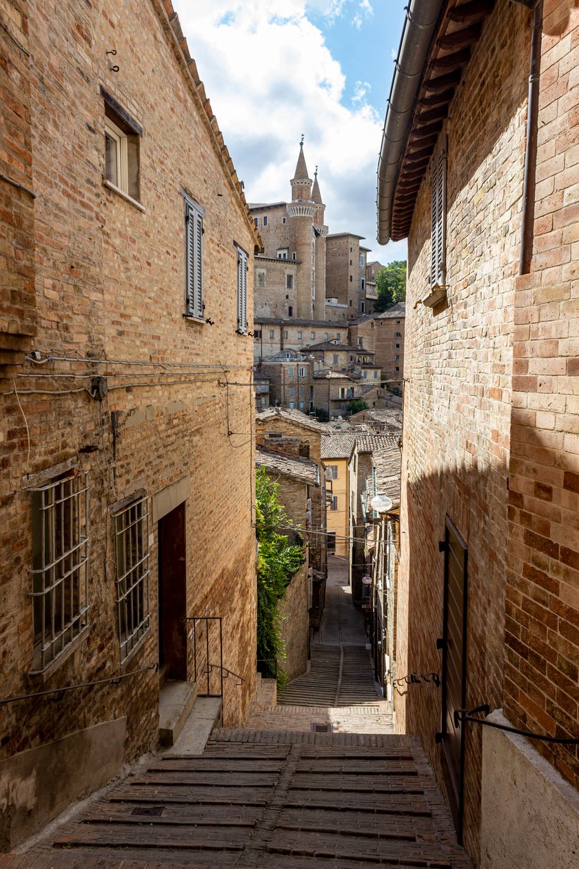 Urbino, Zentrum der Altstadt von Alec Hunter