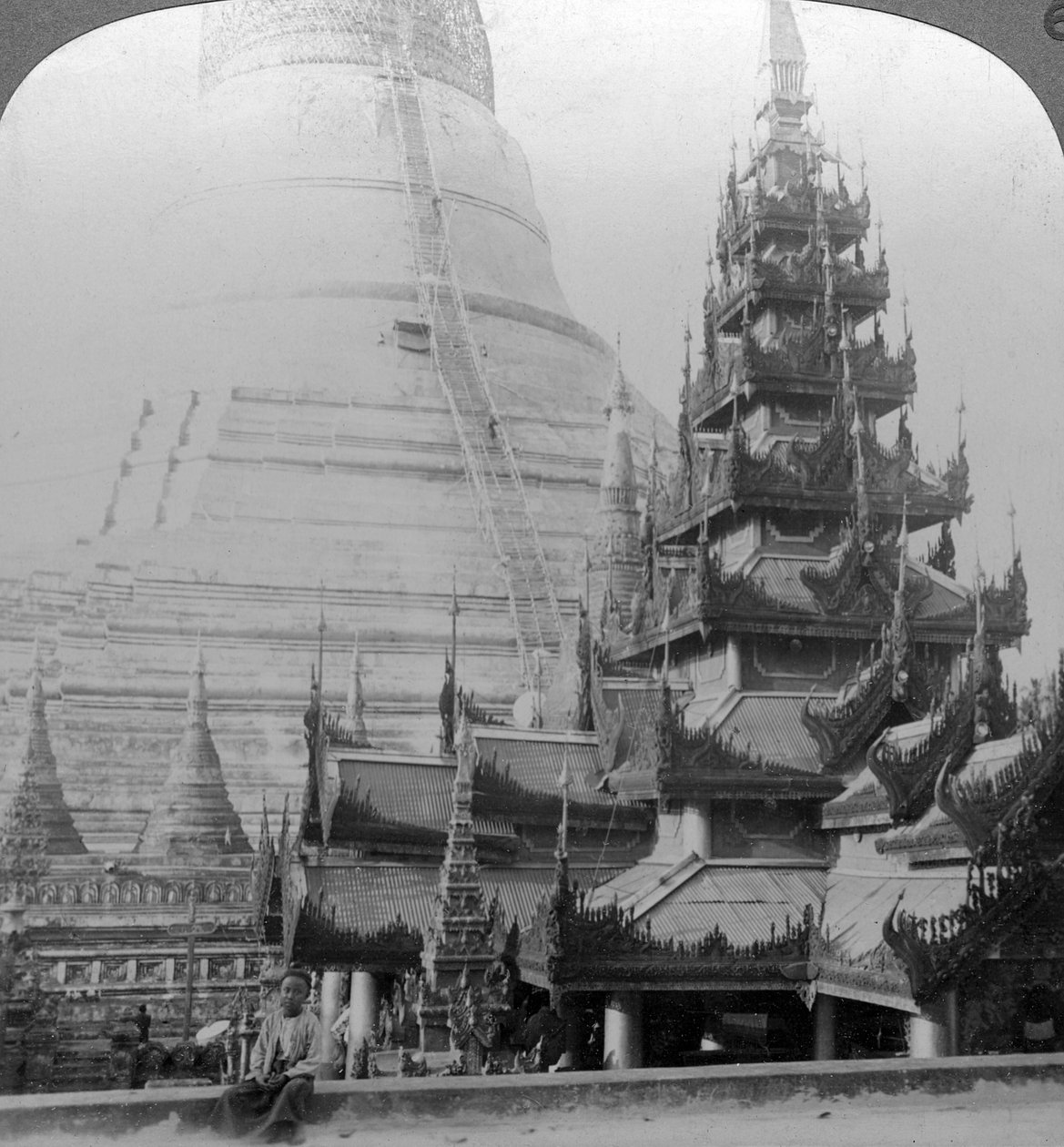 Shwedagon-Pagode, Rangun, Birma von Underwood and Underwood