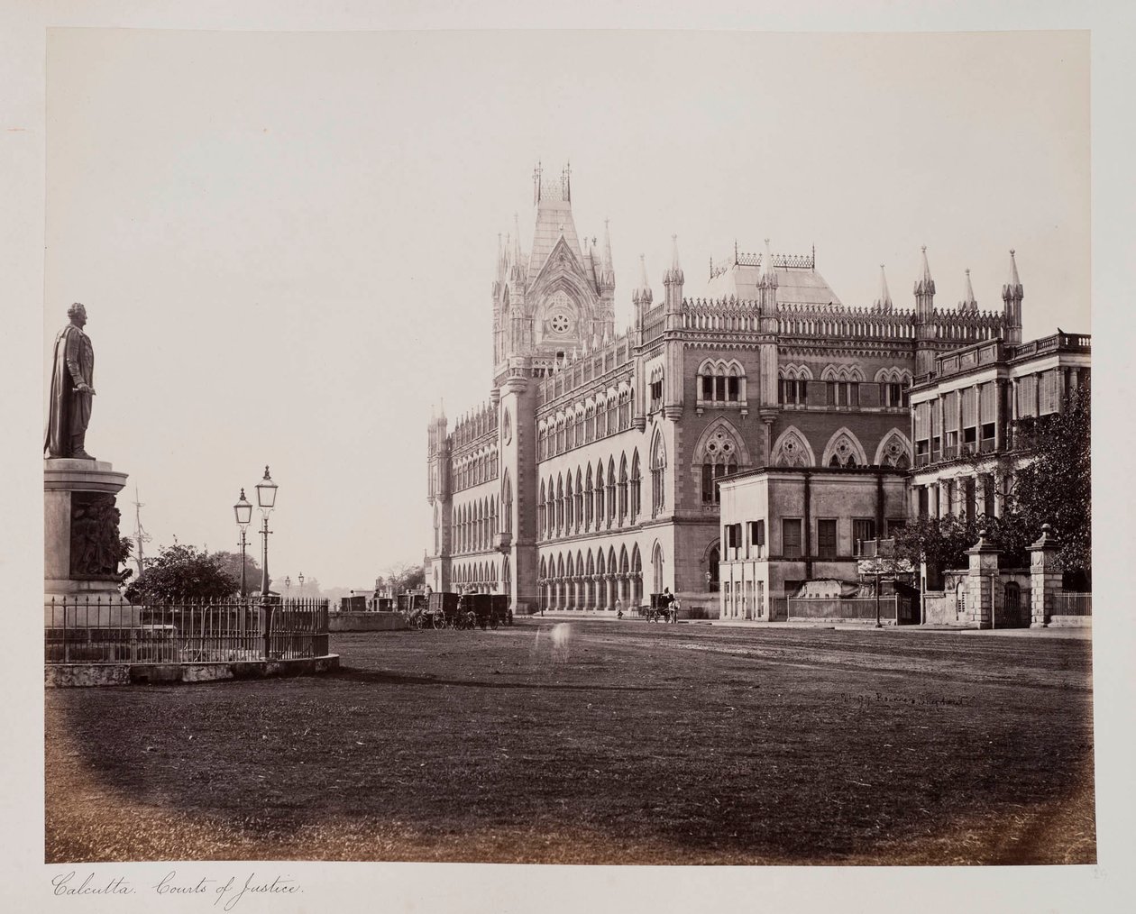 Kalkutta Justizpaläste, ca. 1885 von Unknown photographer