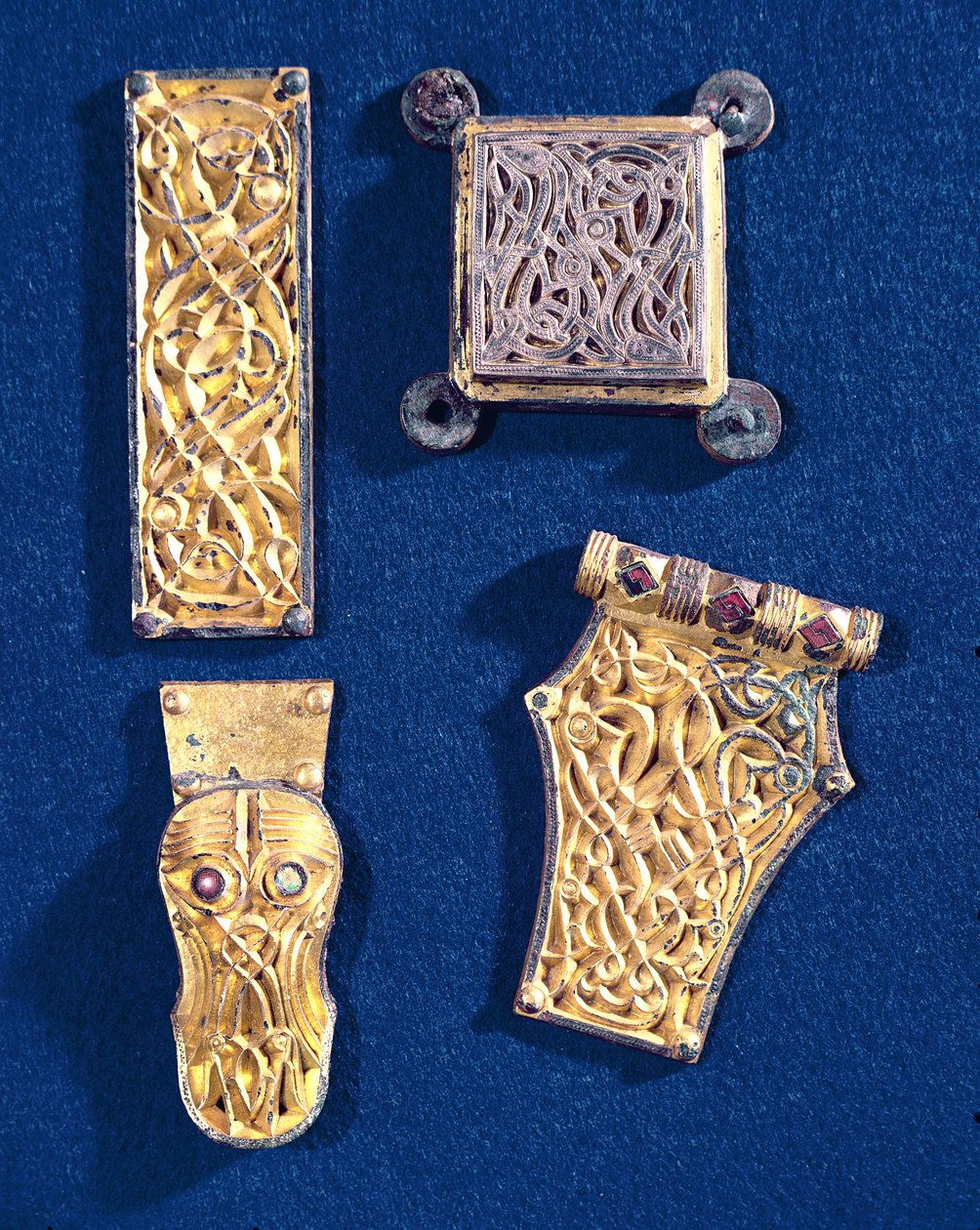 Brosche und Schnallen, aus dem Vendel-Schatz, ca. 500 n. Chr. von Vendel Period