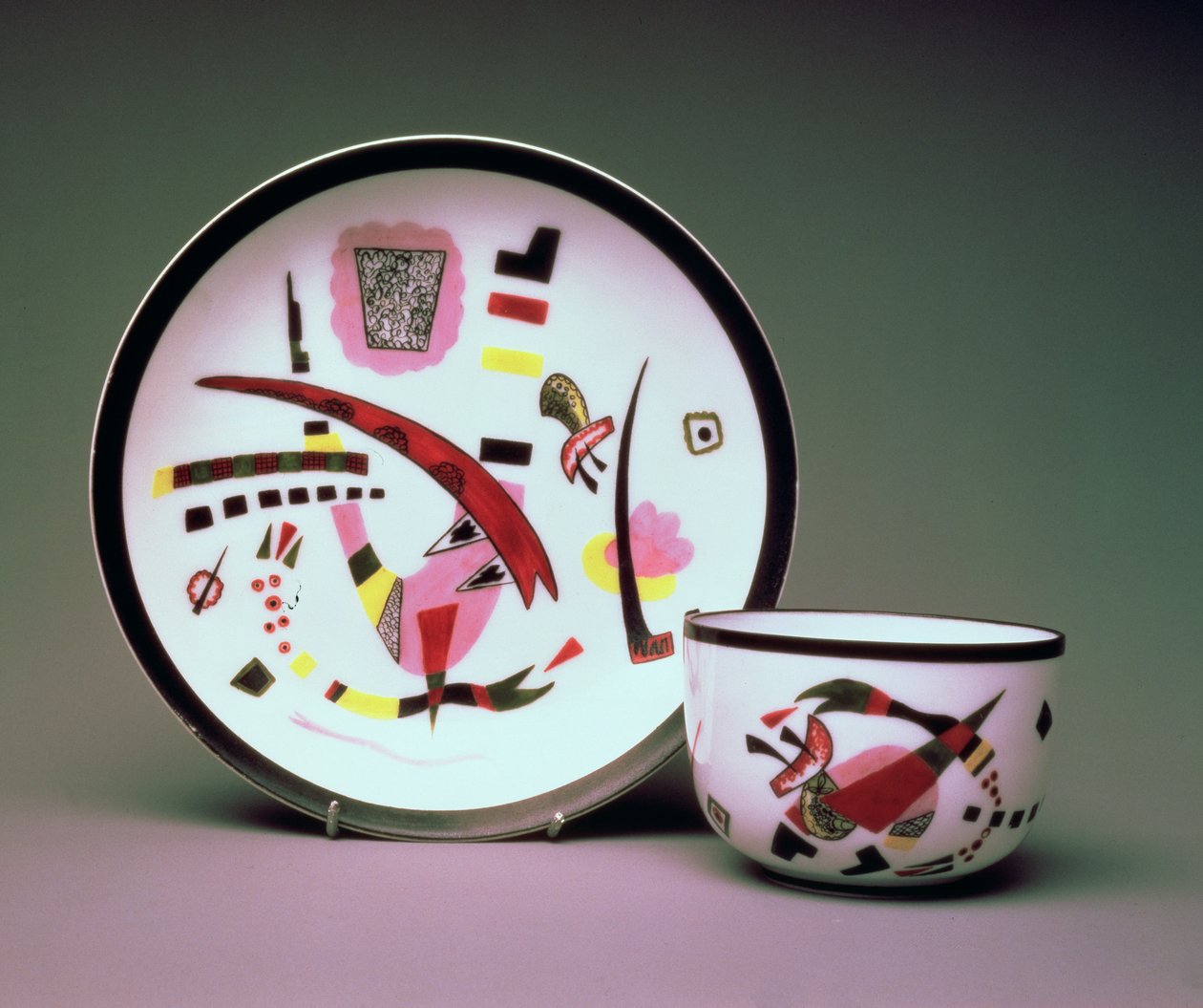 Tasse mit Untertasse, 1923 von Wassily Kandinsky