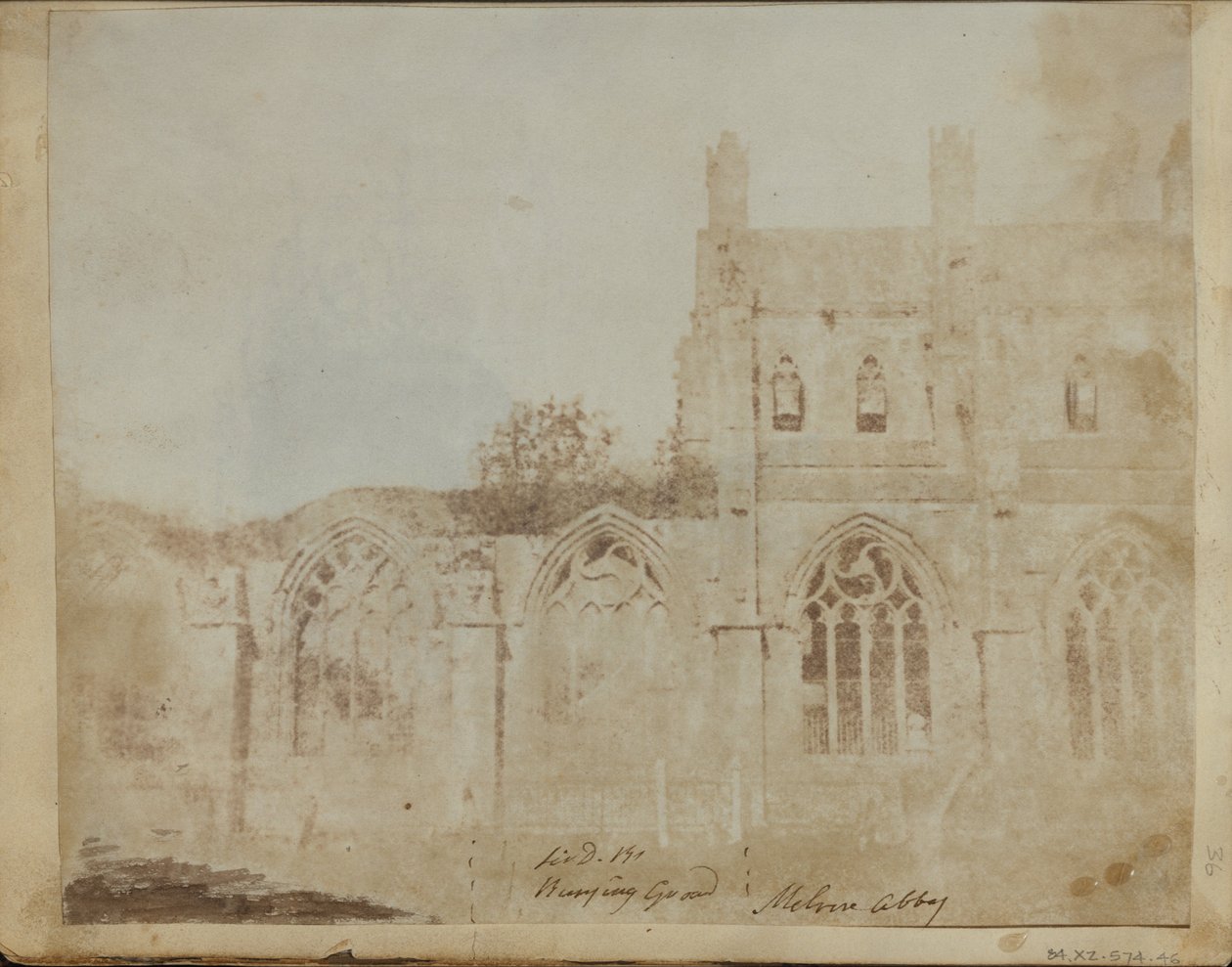 Melrose Abbey von William Henry Fox Talbot