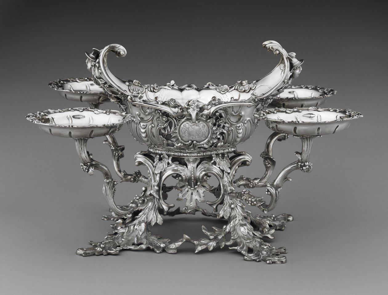 Epergne von William Cripps
